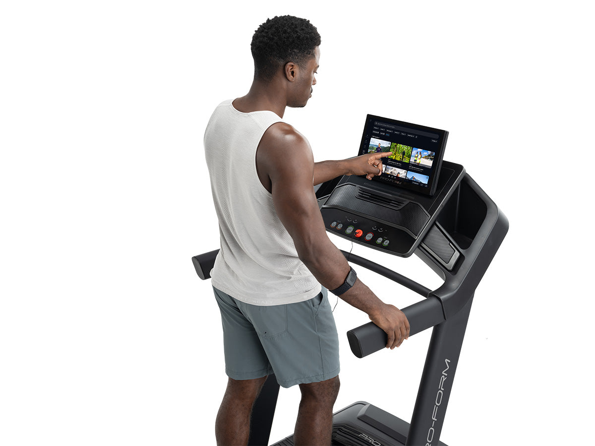 Proform Carbon Pro 9000 Treadmill - Image 4